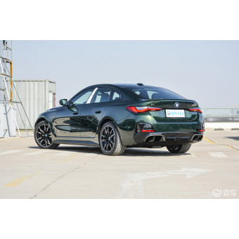 BMW i4 M50