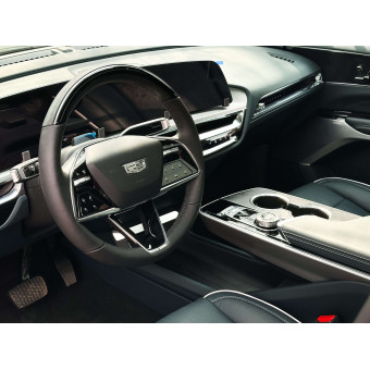Cadillac LYRIQ