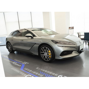 Denza Z9 GT