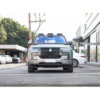 BYD Yangwang U8